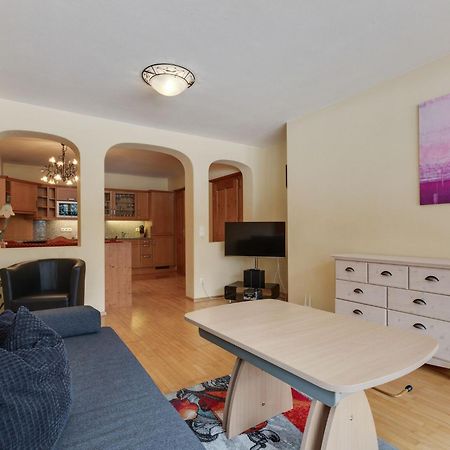 Chalet Apartment In Saalbach Hinterglemm Eksteriør billede